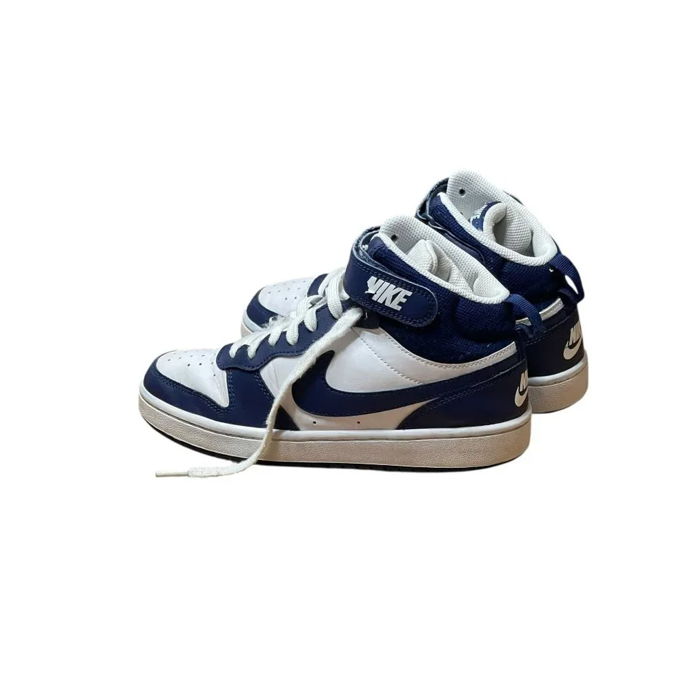 Nike Kids Dunk Mid Navy & White Sneakers Size‎ 5.5Y EU 38 Athletic Shoes